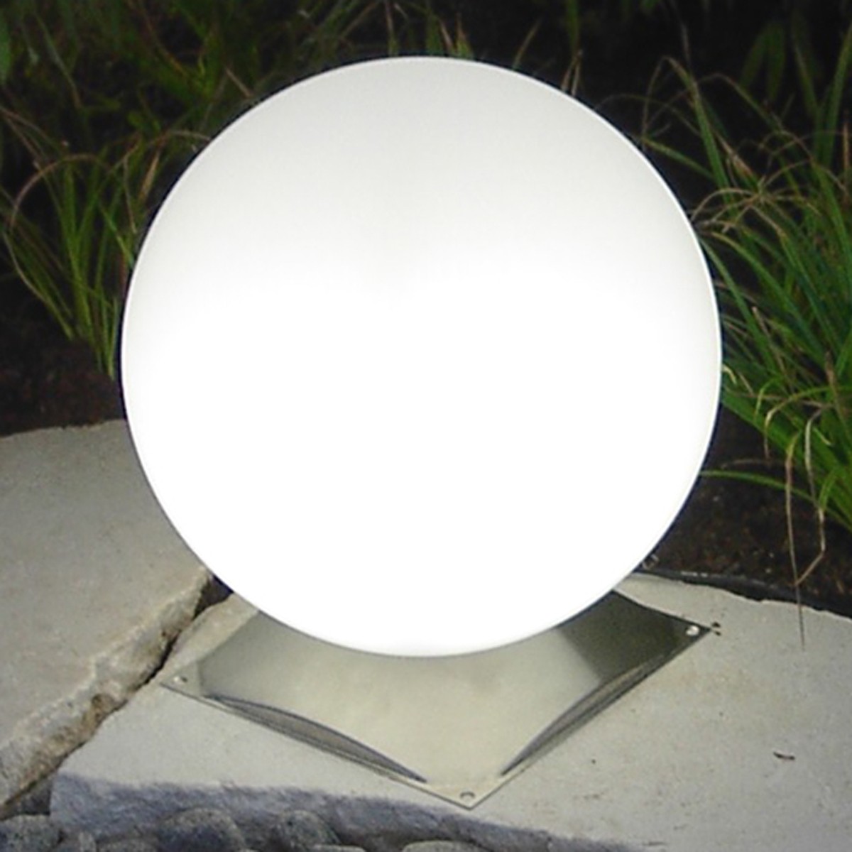 EPSTEIN Design LeuchtenBollamp Snowball 30 cm diameter met roestvrijstalen voet