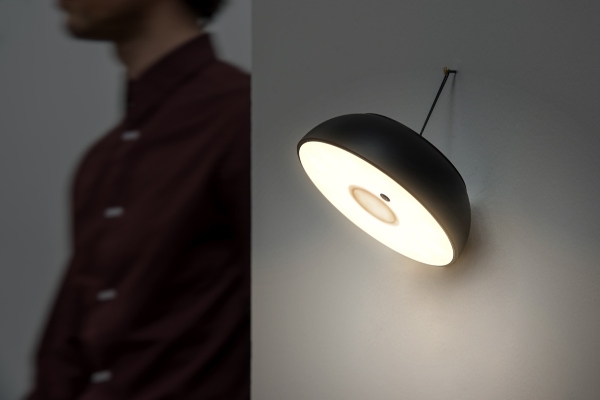 Accu-hanglamp Float der Firma AXO Light